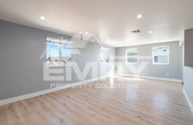 Spacious Modern 4-Bedroom Home for Lease in Bell Gardens Gallery 4