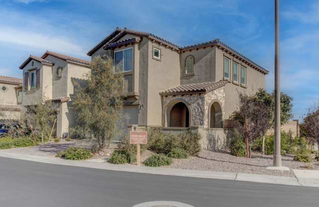 Stylish 3-Bed Home with Loft  EV Charger in Skye Canyon photos photos