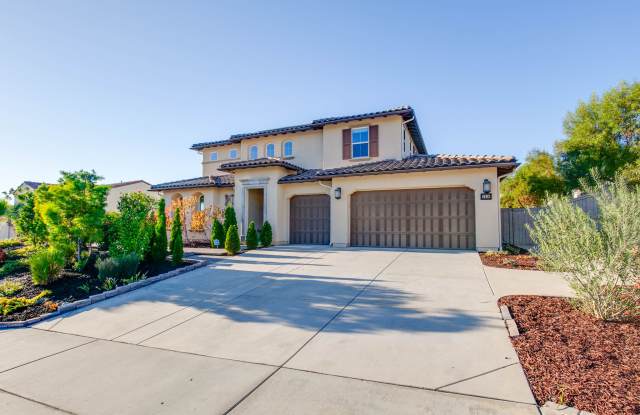 1316 Vista Avenue - 1316 Vista Avenue, Escondido, CA 92026