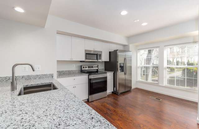 9552 BUTTONBUSH COURT - 9552 Buttonbush Court, Manassas, VA 20110