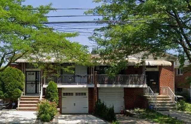 2460 Wickham Avenue photos photos