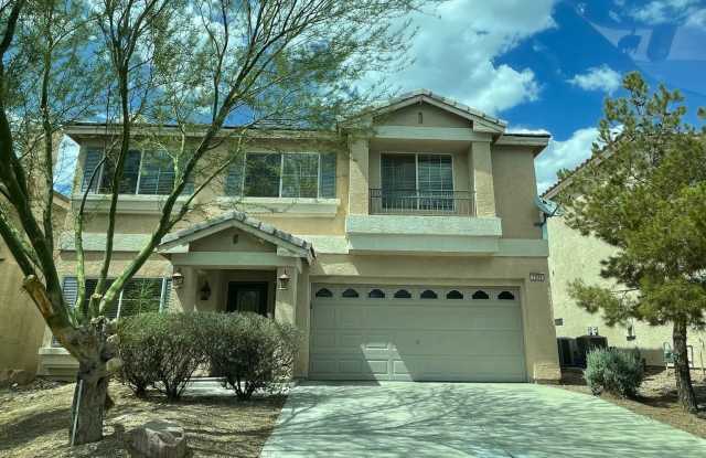 2 STORY, 2,729 SQ FT HOME, 4 BEDROOMS, 3 BATHROOMS, A LOFT AND A 2 CAR GARAGE IN HENDERSON photos photos