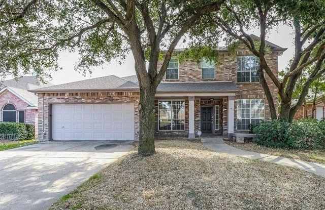 104 Westbrook Drive - 104 Westbrook Drive, Arlington, TX 76002