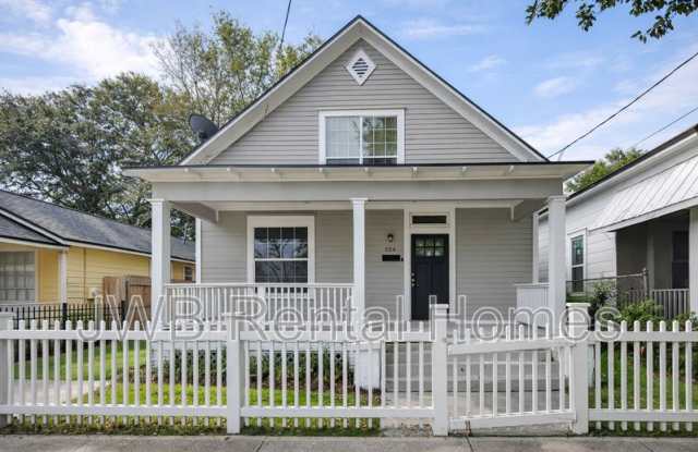 424 Walnut Ct photos photos