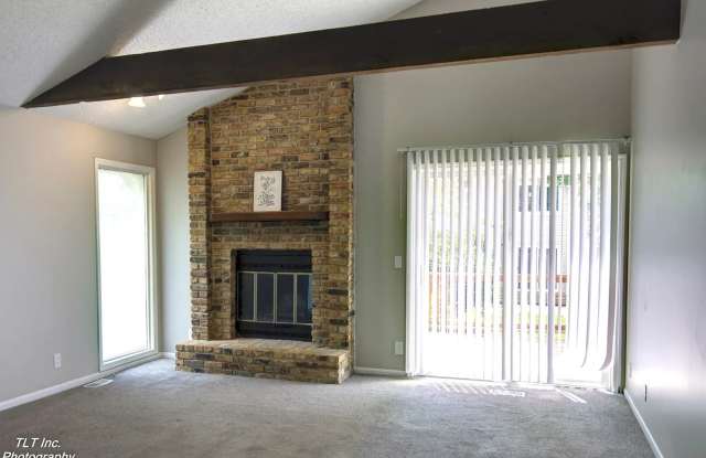 3 Bedroom Townhome! Gallery 3