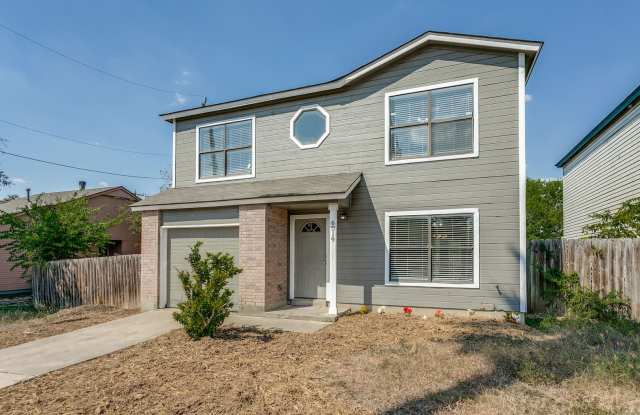 3-BEDROOM HOME IN CANDLEWOOD PARK photos photos