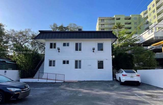 1152 NW 3rd St photos photos 1152 NW 3rd St photos photos