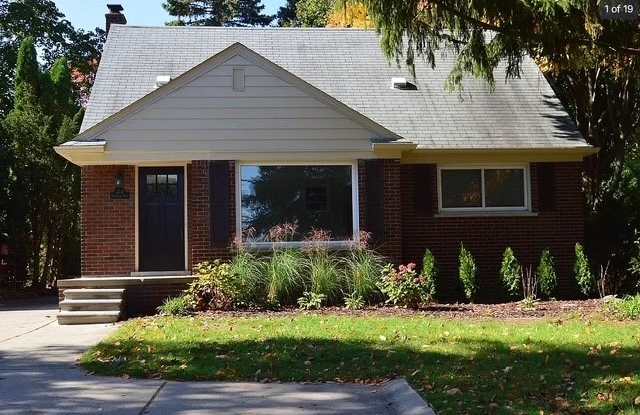 2111 S Rochester Rd photos photos