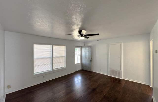 4328 FEATHERSTON AVENUE Gallery 2