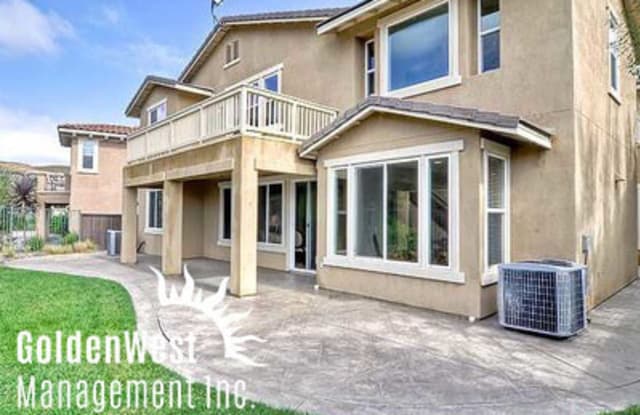962 Idyllwild Way - 962 Idyllwild Way, San Marcos, CA 92078