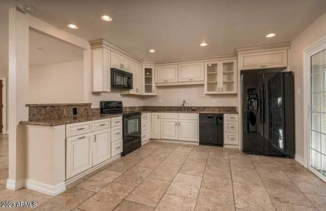 8049 E Fairmount Avenue - 8049 East Fairmount Avenue, Scottsdale, AZ 85251