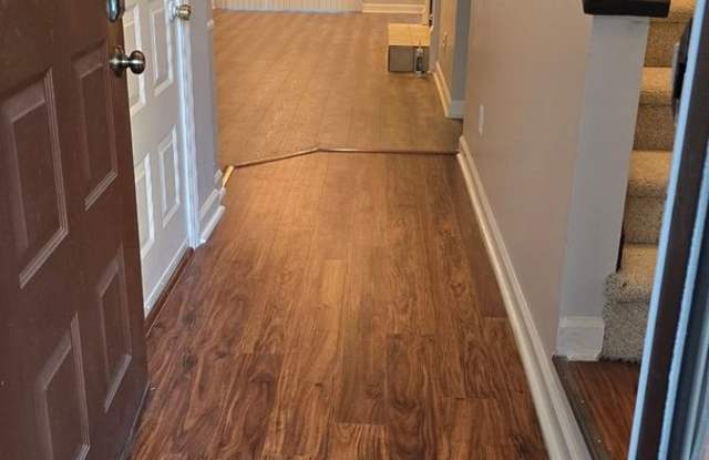 Spacious 3BR Townhome in Goldsboro Gallery 3