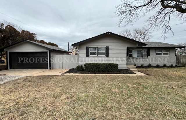 Charming 4-Bedroom Home with Large lot! photos photos