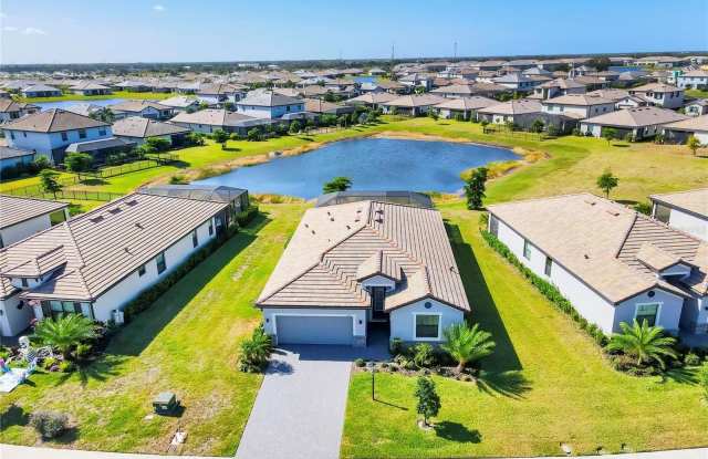 15716 BAREFOOT BEACH Drive Gallery 4