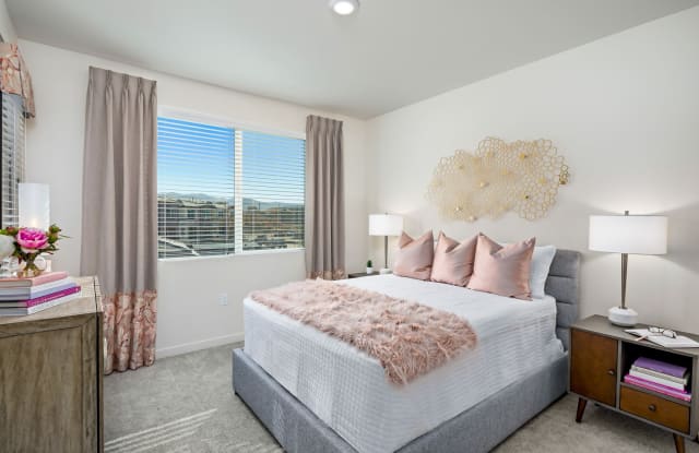 Esprit Townhome Apartments Gallery 4