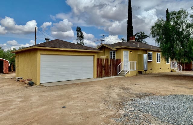 21761 Knabe Rd - 21761 Knabe Road, Temescal Valley, CA 92883