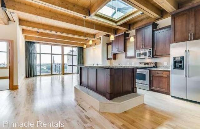 541 Erie St Condo 206 - 541 East Erie Street, Milwaukee, WI 53202