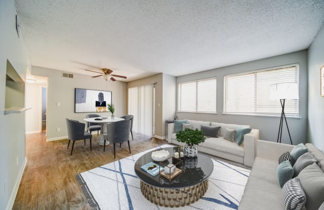 Foxcroft Apartments photos photos