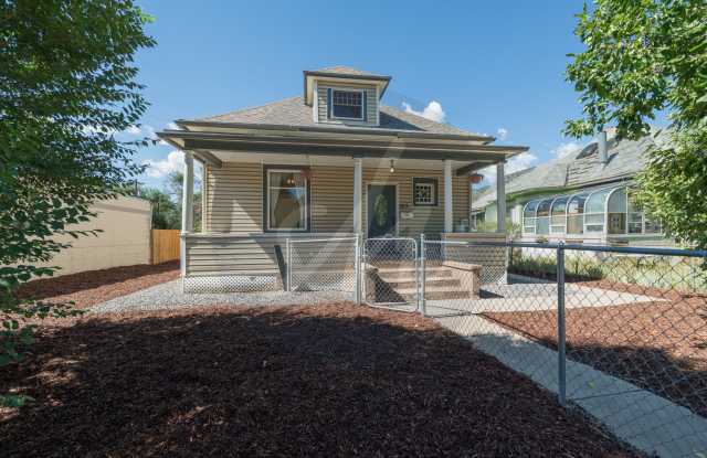 Charming Bungalow in Desirable OCC photos photos
