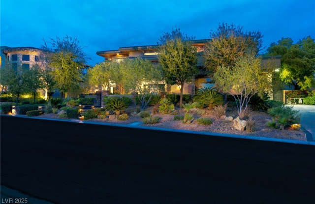 30 MEADOWHAWK Lane photos photos
