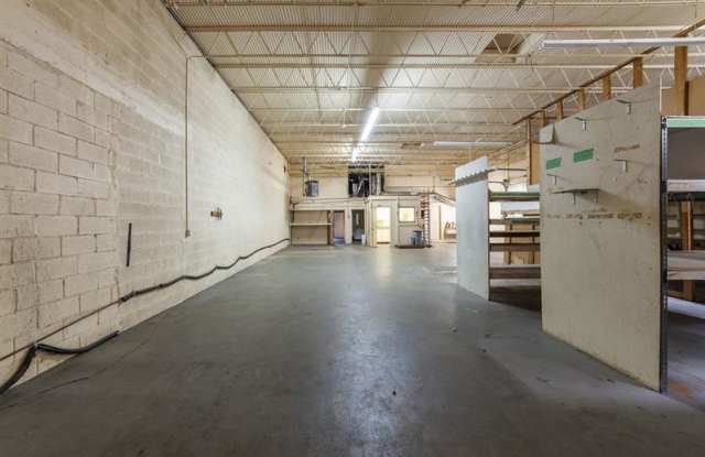 225 Laredo Drive Gallery 4