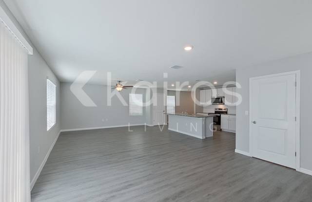 8645 Southwest 44th Court Gallery 3
