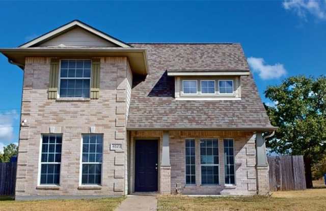 4023 Southern Trace Drive photos photos