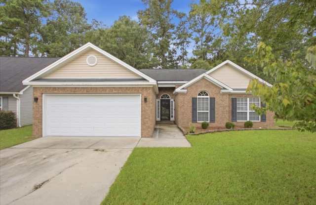 Spacious 3BR-2BA Pet-Friendly Home - Single-Story Living - Convenient Savannah Location Gallery 1