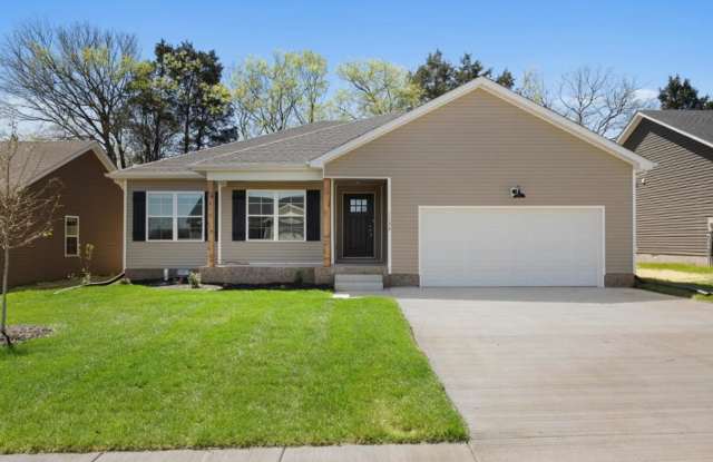 1152 Melody Avenue photos photos