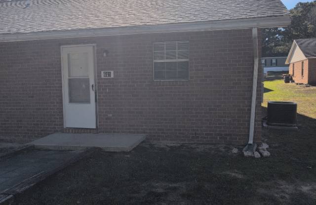 615 Edney Avenue East photos photos