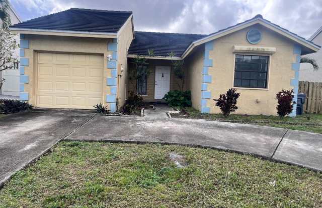 5761 Strawberry Lakes Circle photos photos