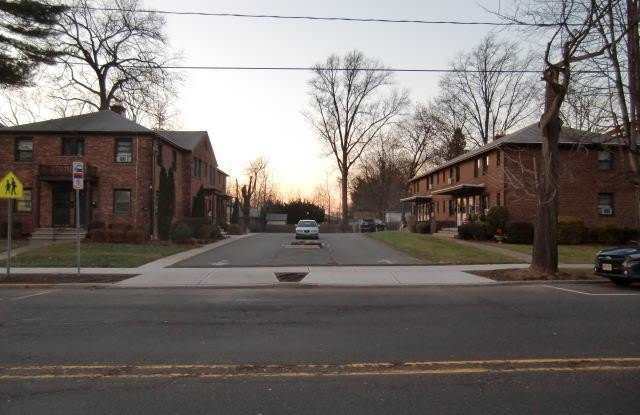478 Broad Avenue 6 photos photos