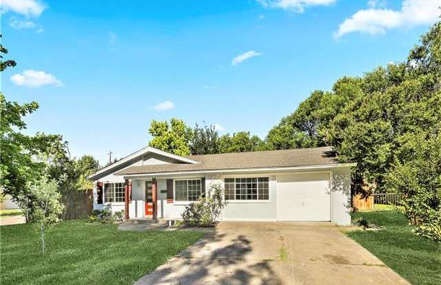 301 N Cottonwood Drive Gallery 3