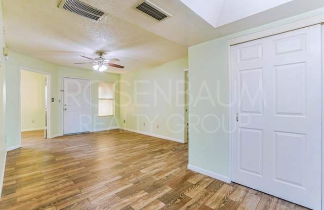 2082 South Clubhouse Drive Gallery 3