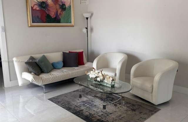 13756 SW 149th Cir Ln Gallery 3