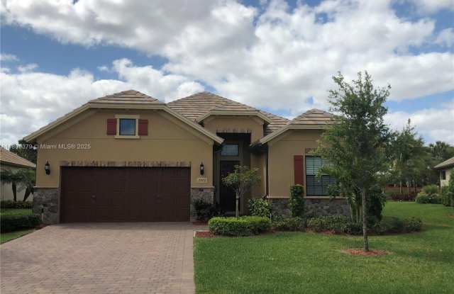 2972 Florence St photos photos