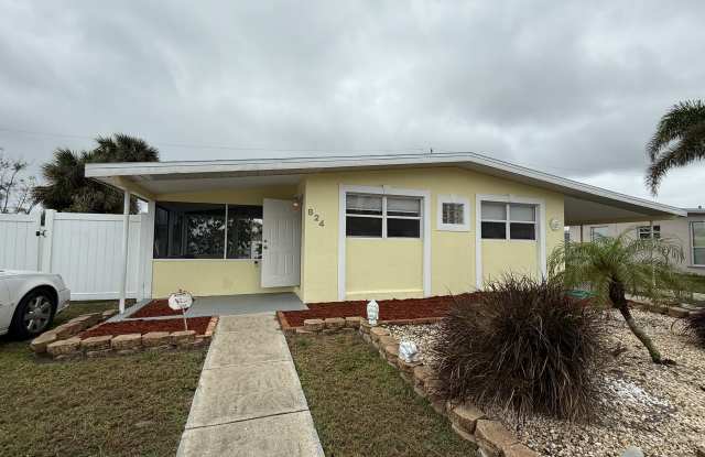 824 Conreid Dr - 824 Conreid Drive Northeast, Port Charlotte, FL 33952 824 Conreid Dr - 824 Conreid Drive Northeast, Port Charlotte, FL 33952