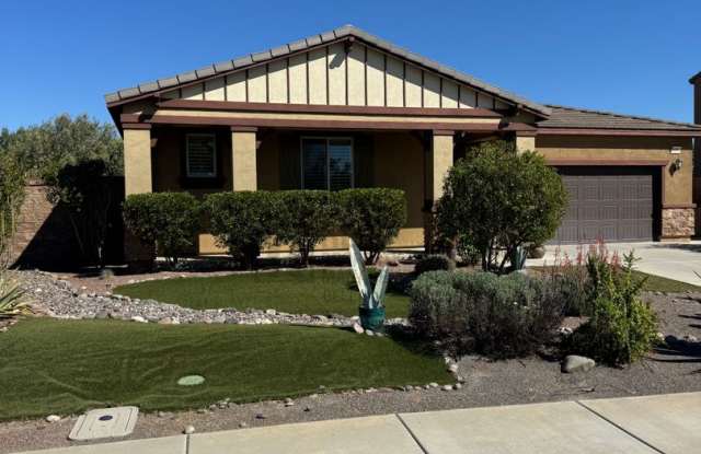 Modern Comfort Meets Resort Living – Gorgeous Single-Story in The Lakes Community photos photos