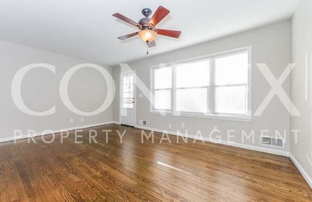 6803 East 99th Terrace Gallery 3