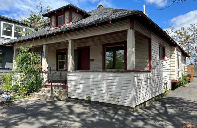 3 Bed 1 Bath Home With Fresh Updates!!! photos photos