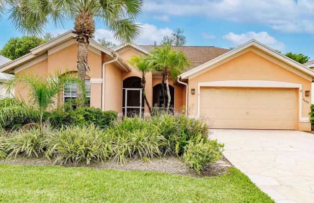 ***3BED/2BATH***ANNUAL RENTAL***POOL HOME***HEATED SALTWATER POOL*** photos photos