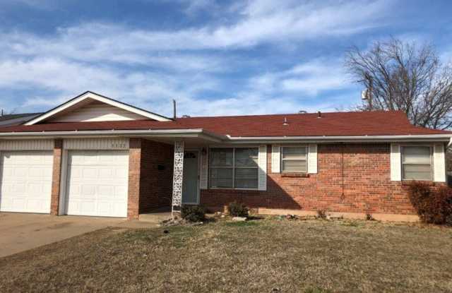 3 bedroom home for rent in SW OKC, - granite counter-tops! new stainless gas range and new dishwasher, new flooring, ceramic and more! photos photos