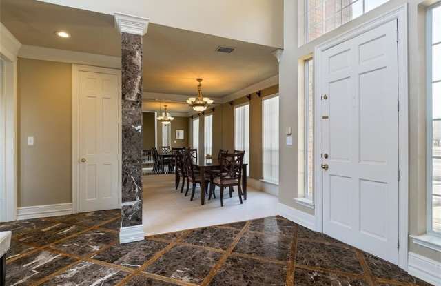 7000 Sedgehill Court Gallery 4