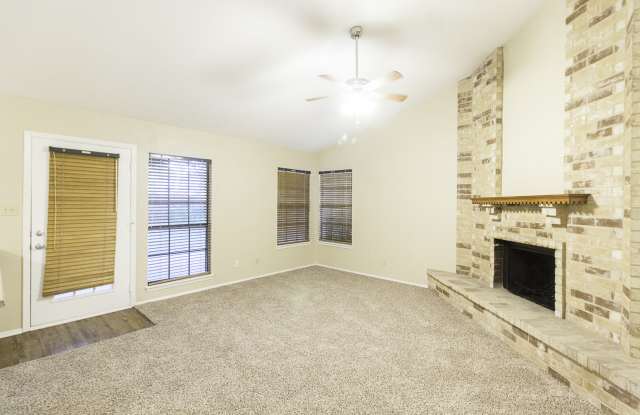 553 Fisher Dr Gallery 3