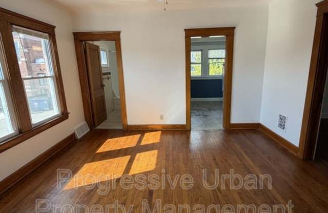 1380 Westlake Avenue - Upstairs Gallery 4