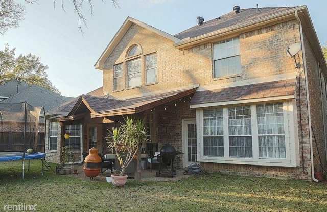 106 Fall Creek Court Gallery 2