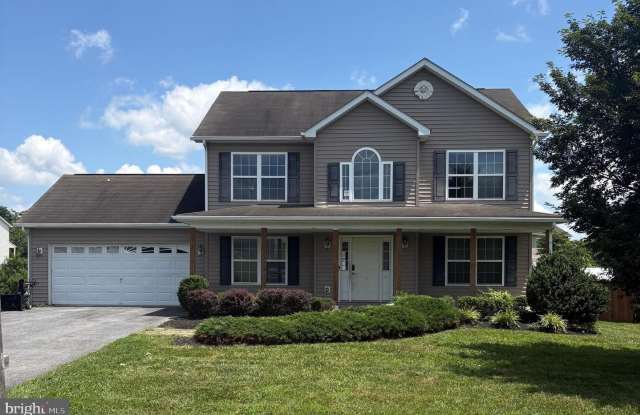 307 DINALI DR - 307 Dinali Drive, Berkeley County, WV 25403