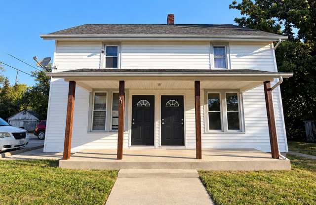 313 Veterans Memorial Parkway - 2 Gallery 1