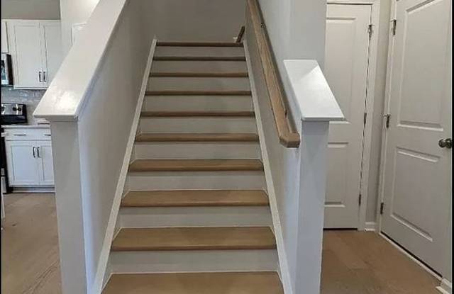 Room in 3 Bedroom Home at Widden Way Gallery 3