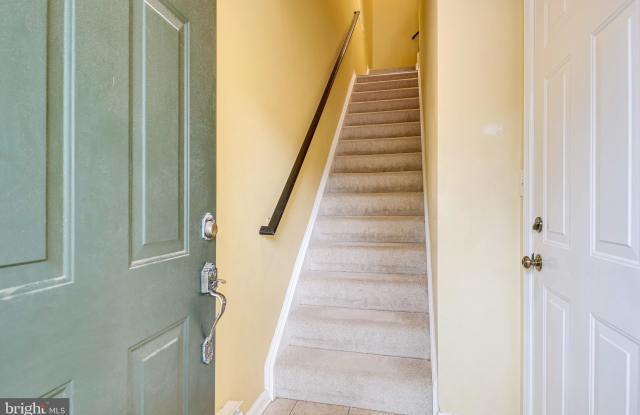 12857 FAIR BRIAR LANE Gallery 4